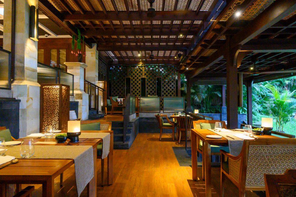 Sawah Terraceの奥行きのある店内